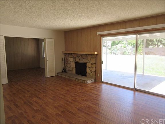 4th image of 10206 Babbitt Ave