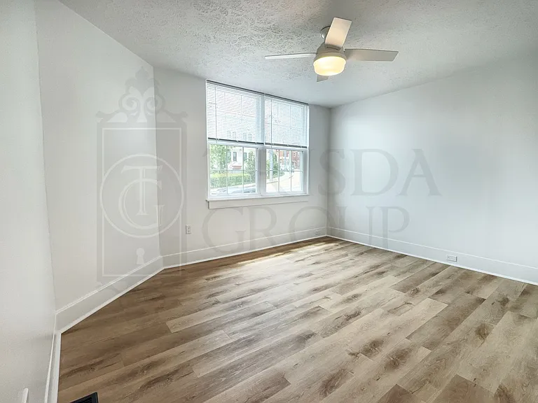 1540 Fallowfield Ave #1 — Photo 26