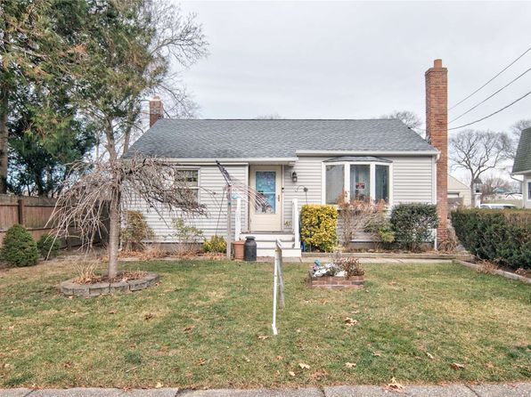 Patchogue Village 11772 Real Estate 14 Homes For Sale Zillow