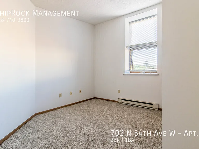 702 N 54th Ave W #6 — Photo 10