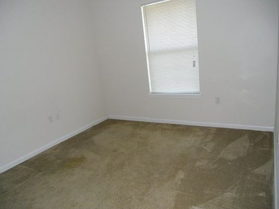 3rd image of 24 Bunker View Dr