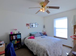 1526 Colorado St APT 2, Manhattan, KS 66502