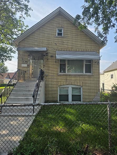 1st image of 1643 W 35th St