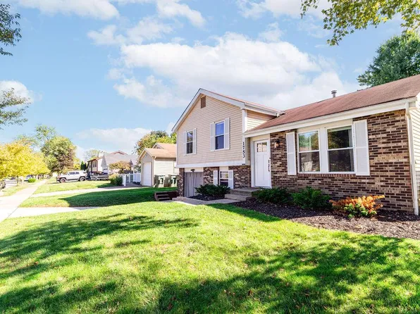 1753 Weather Stone Ln, Columbus, OH 43235