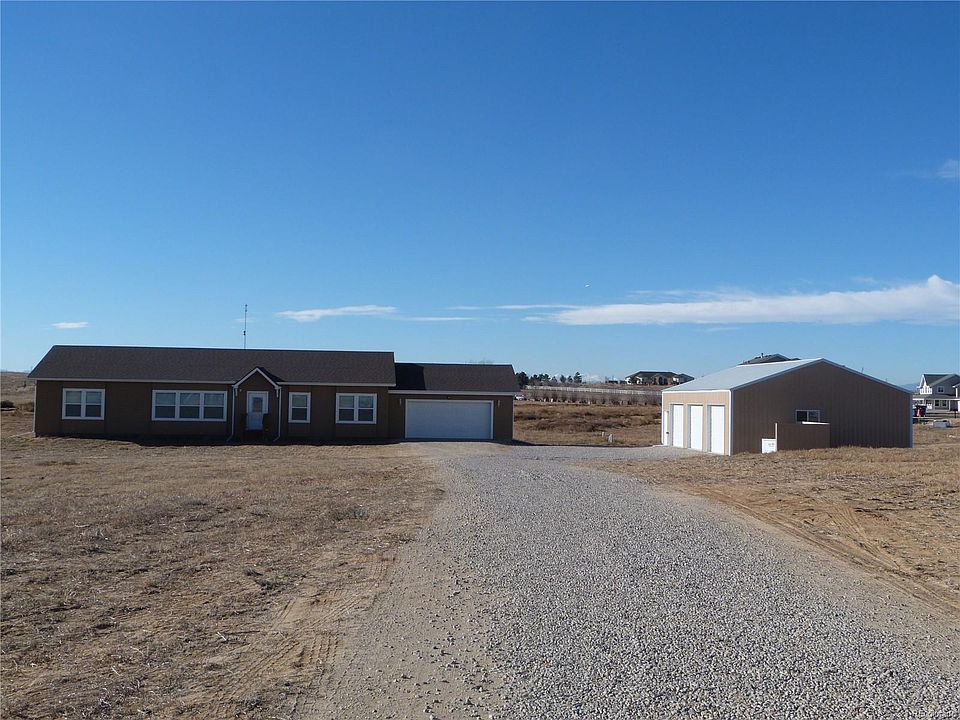 2nd image of 4041 Meadow Lark Rd