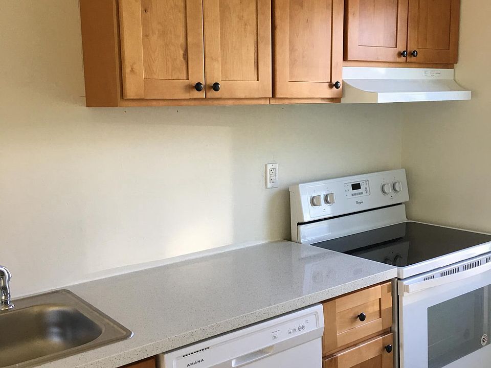 1st image of 74 Idaho St