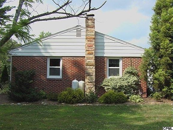 4th image of 100 S Cherry Ln