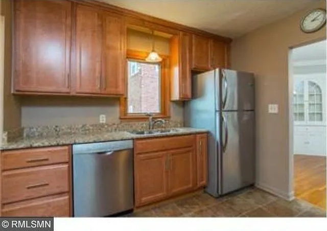 1891 Randolph Ave — Photo 3