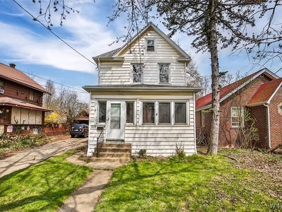 1112 College Ave, Niagara Falls, NY, 14305