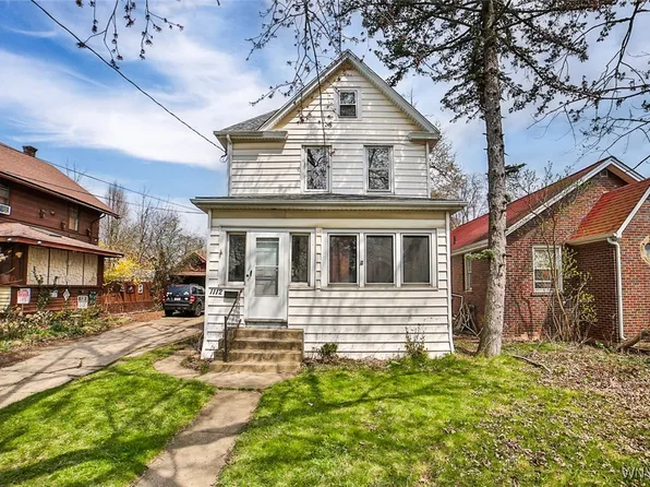 1112 College Ave, Niagara Falls, NY 14305