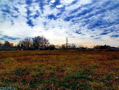 1st image of Tuscarora Dr