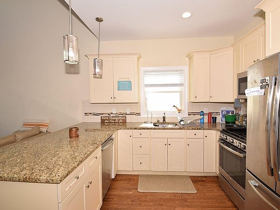 4th image of 45 New Hampshire St