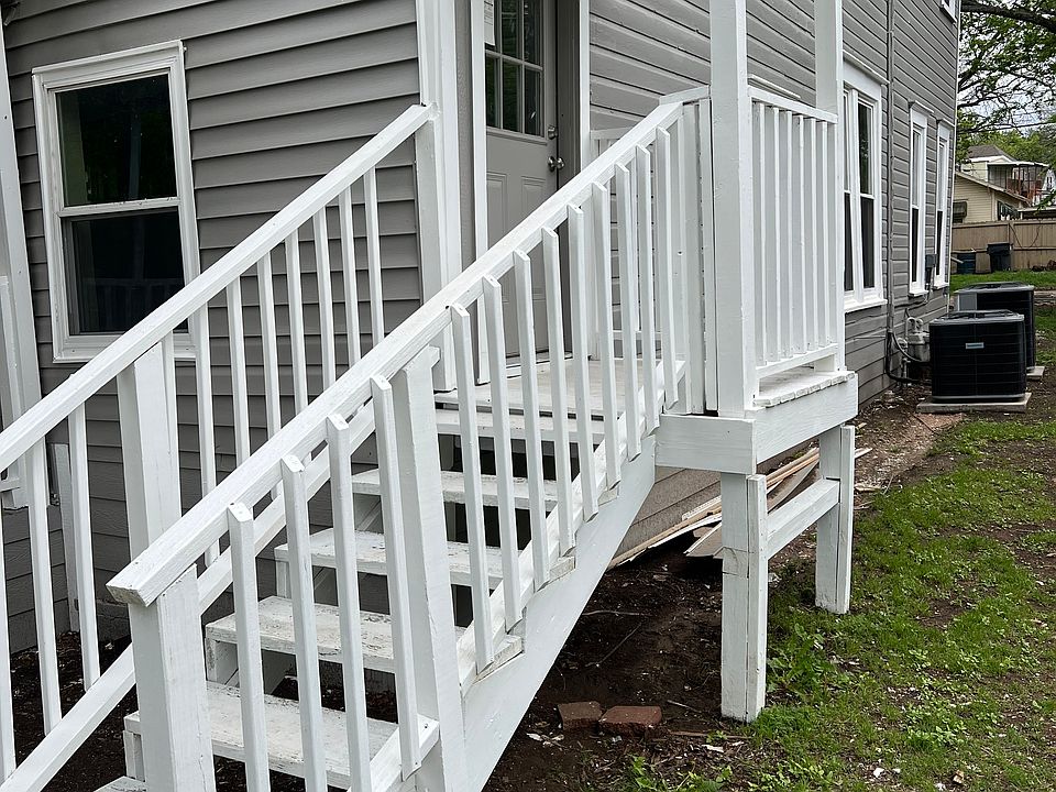 Unit B Stairs