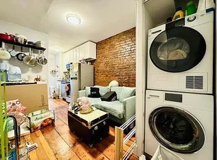 520 E 6th St APT 3, New York, NY 10009