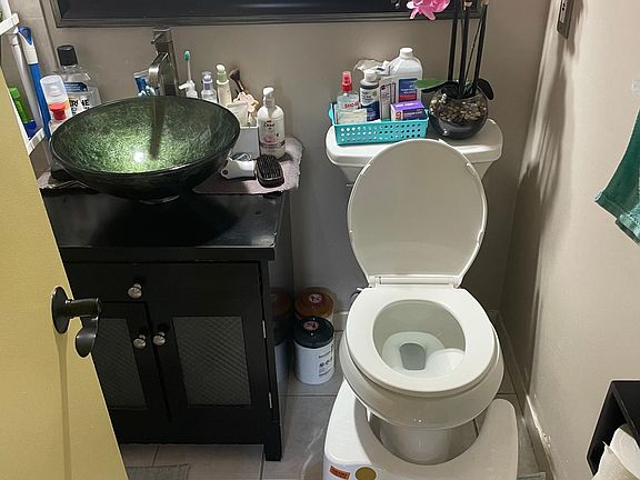 5th image of 7427 Little River Tpke APT 102
