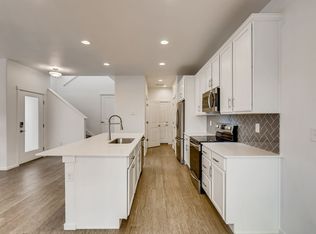 9787 Ash Ln, Thornton, CO 80229