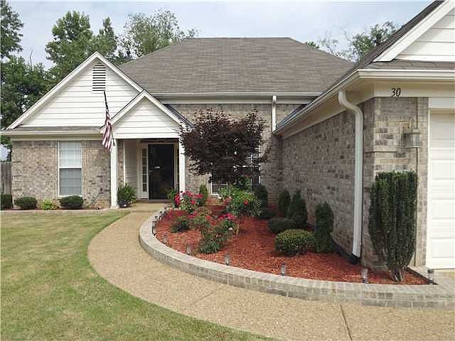 1st image of 30 Cameron Cv