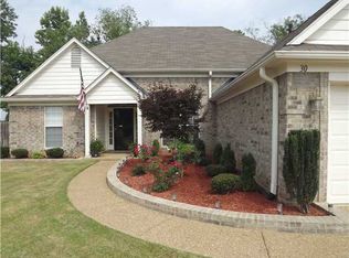 30 Cameron Cv, Oakland, TN 38060