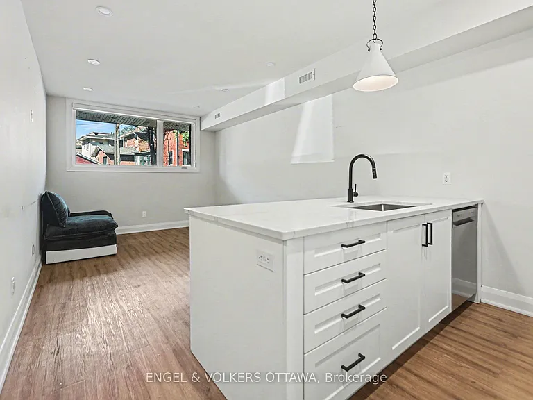 35 Monk St #1 — Photo 7