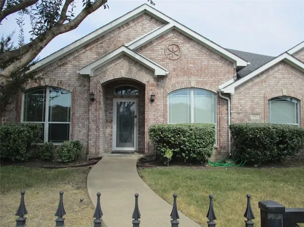 917 Norwood Ln, Lancaster, TX 75146