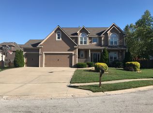8108 NE 74th St, Kansas City, MO 64158