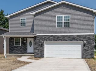 1845 E 296th St, Wickliffe, OH