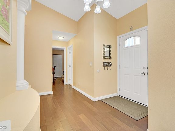 3rd image of 928 Carmel Shores Dr