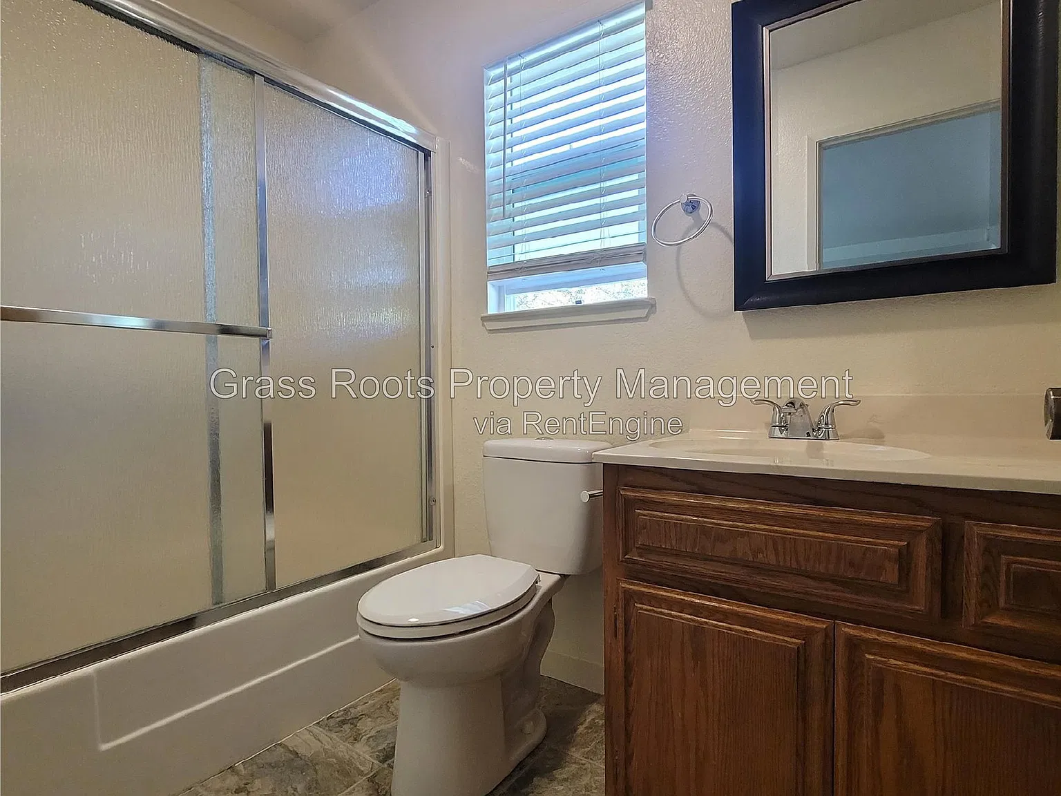 2 bed, 2.0 bath, 1044 sqft, $2,300 — Photo 4