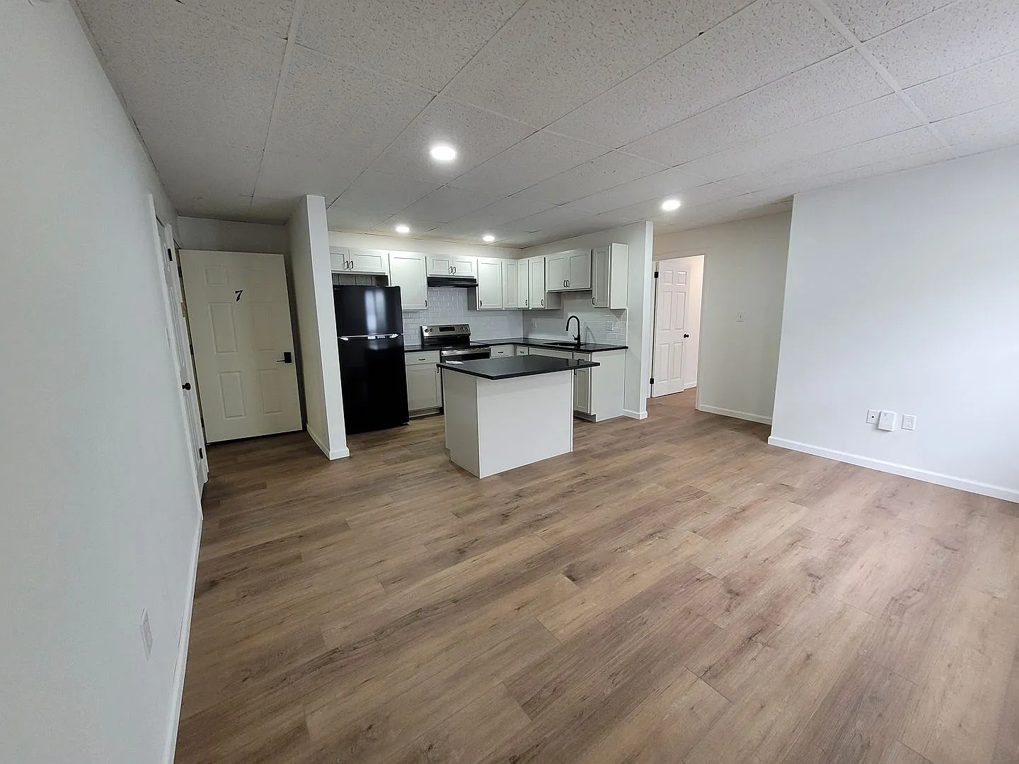 25 Cloister Avenue — Photo 3