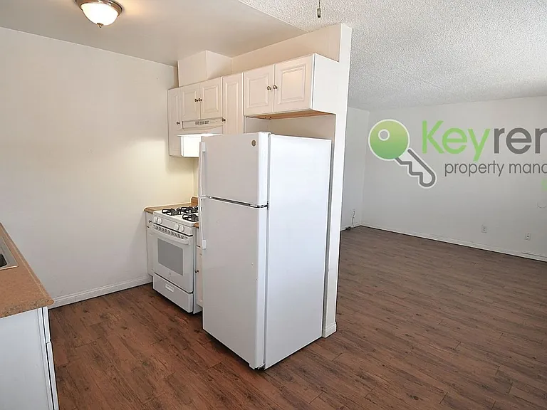 4580 33rd St #6 — Photo 24
