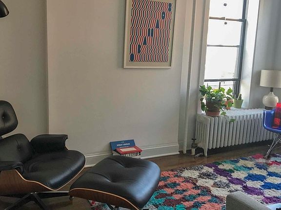 3rd image of 478 Halsey St #2