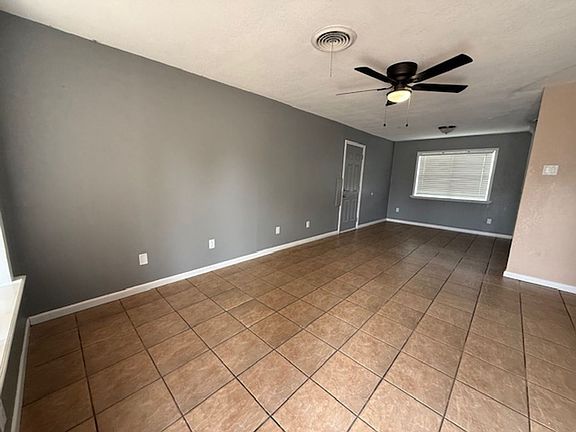 3rd image of 2710 S 39th St
