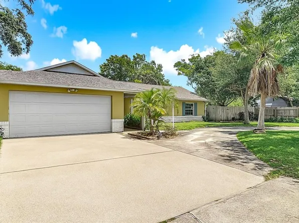 700 E Mattie St, Sanford, FL 32773