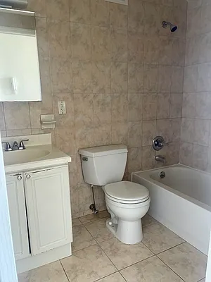 Rented by Oxford Property Group | media 13