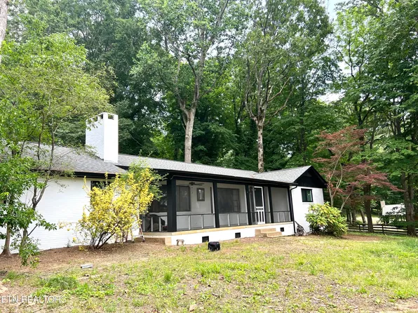 3401 Raines Ln, Knoxville, TN 37920
