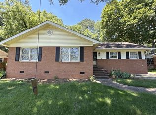6826 Starcrest Dr, Charlotte, NC 28210