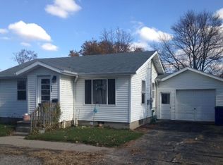 211 N James St, Butler, IN 46721