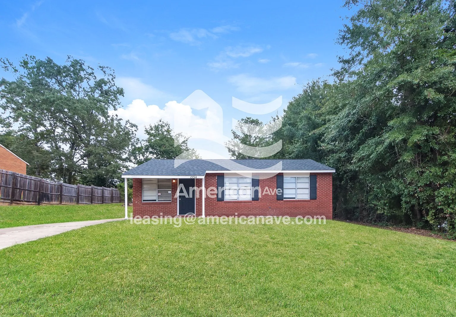 3 bed, 1.0 bath, 974 sqft, $835 — Photo 1