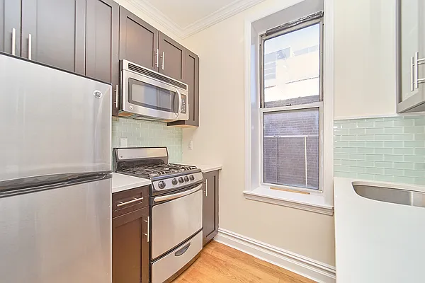 Rented by Living New York | media 13