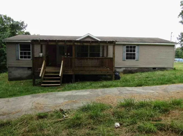 83 Hoss Ln, Alderson, WV 24910