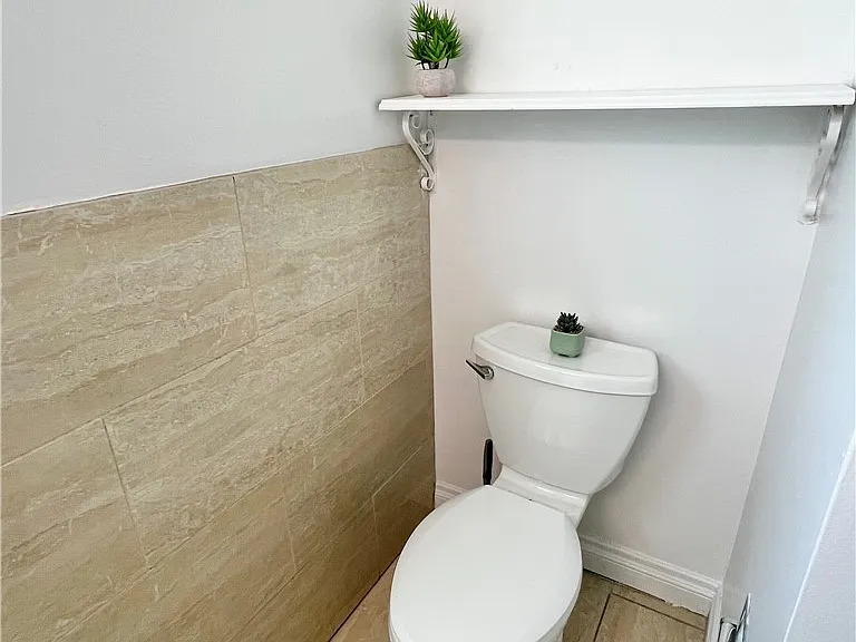 2300 Santa Clara Dr — Photo 34
