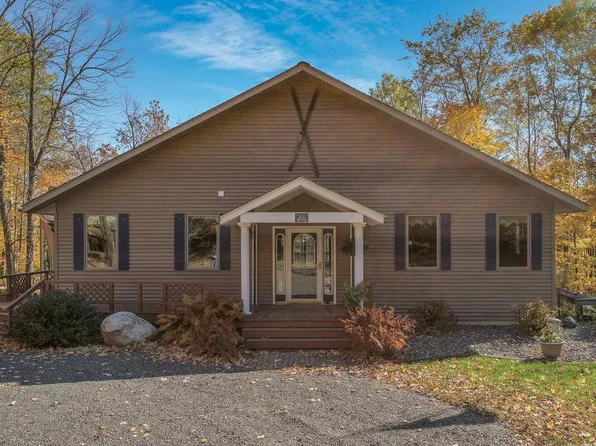 2526 7 1/4 St, Cumberland, WI 54829