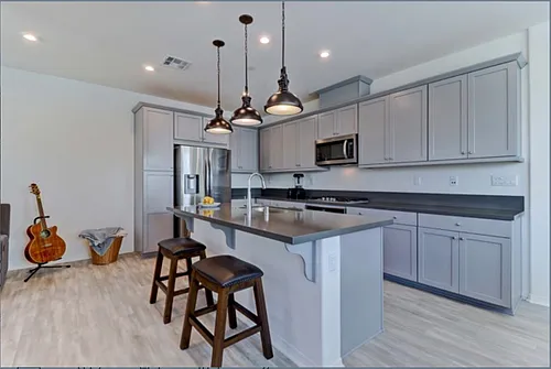 54 Concepcion St Photo 1