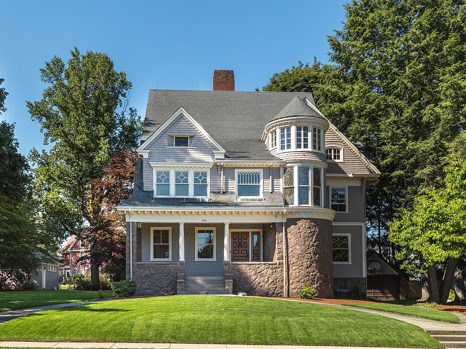 2nd image of 148 Bellevue Ave