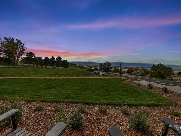 3rd image of 8333 Partridge Dr
