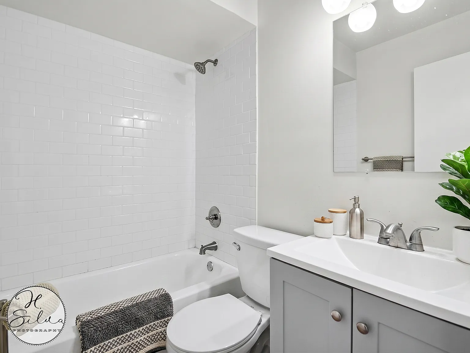 1 bed, 800 sqft, $1,350 — Photo 2