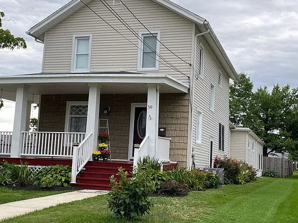 50 W Walnut St, Jefferson, OH 44047