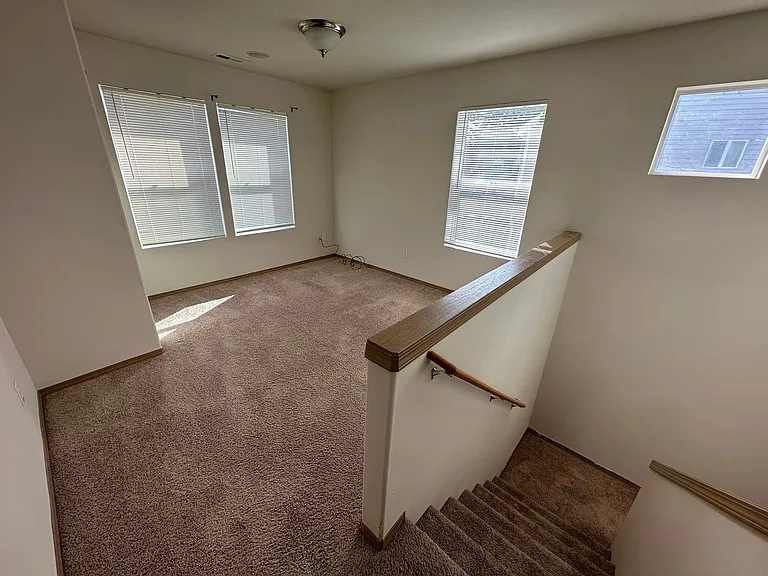 2263 Bobs Hollow Ln — Photo 5