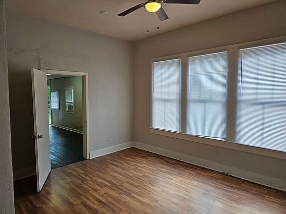 4th image of 507 E Hickory St #3