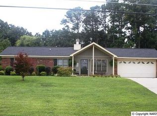 424 Monroe Rd, Meridianville, AL 35759